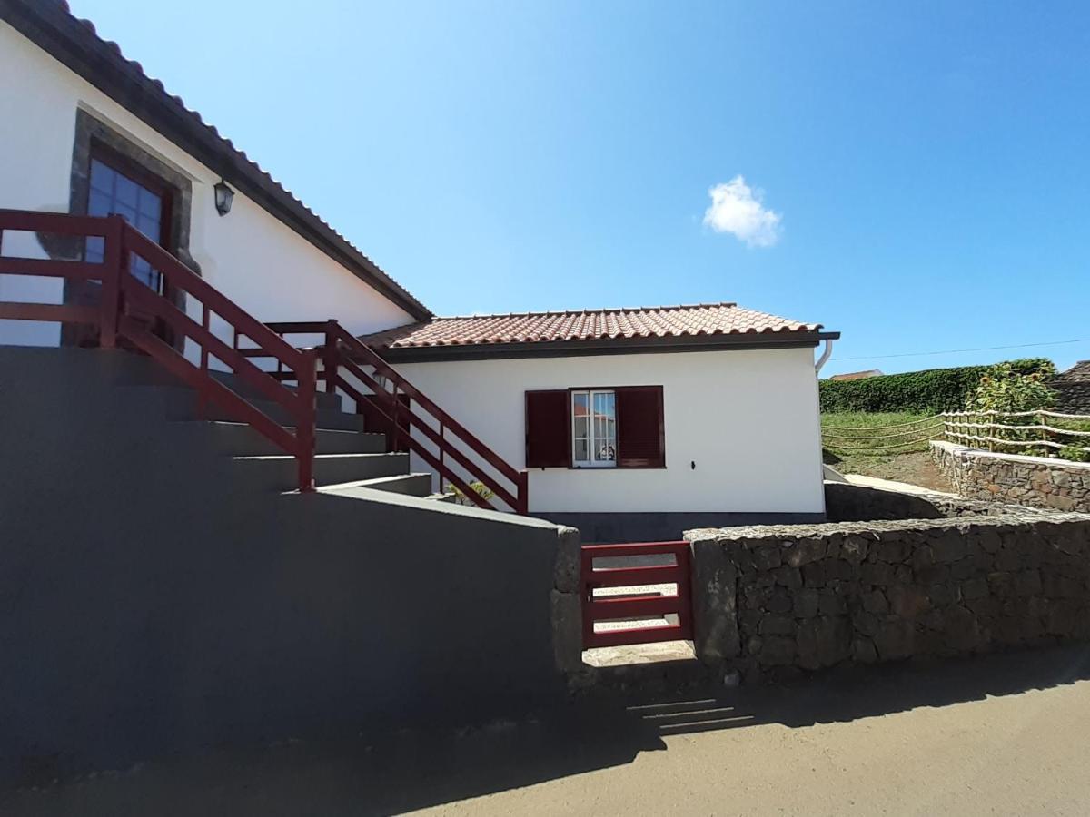 サンタ・クルス・ダス・フローレス Casa Da Travessaヴィラ エクステリア 写真
